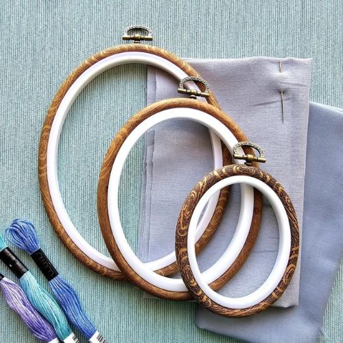 Ovaler Flexi-Stickrahmen aus Holzimitat auf Etsy